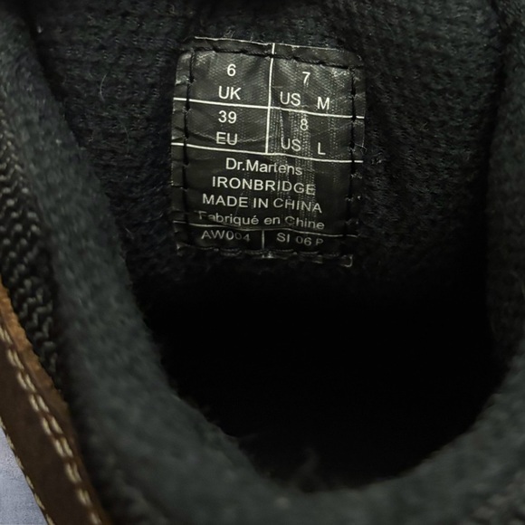 Dr. Marten Industrial Ironbridge. Classic Unisex Leather Boot. - Picture 14 of 14